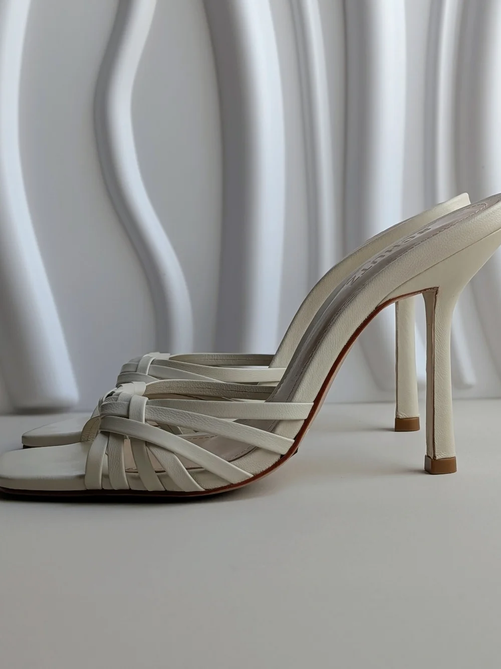 SCHUTZ Tara Leather Mule Sugar White Woven Stiletto Heels Size 8 NWT